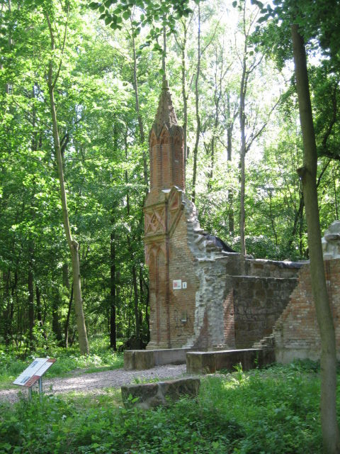 Sundern Mausoleum © B. HEIMHUBER Foto 503